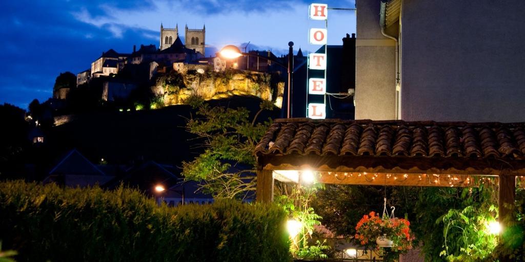 Hotel Les Messageries Saint-Flour  Esterno foto