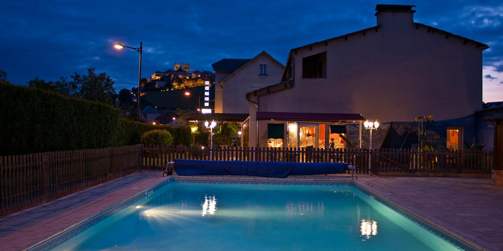 Hotel Les Messageries Saint-Flour  Esterno foto
