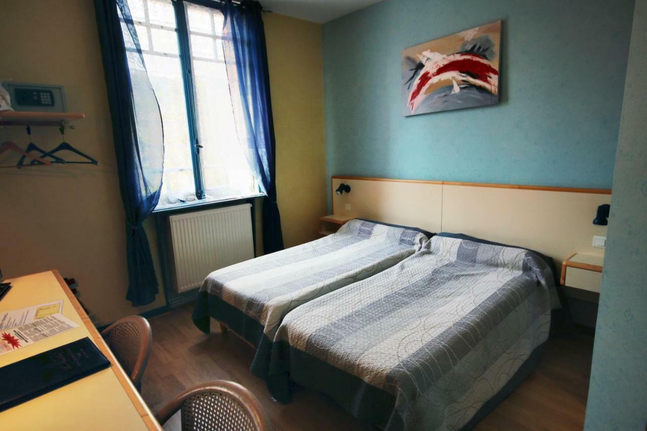 Hotel Les Messageries Saint-Flour  Camera foto