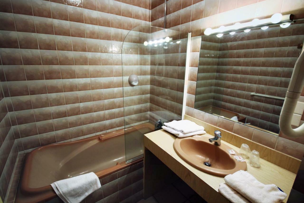 Hotel Les Messageries Saint-Flour  Camera foto