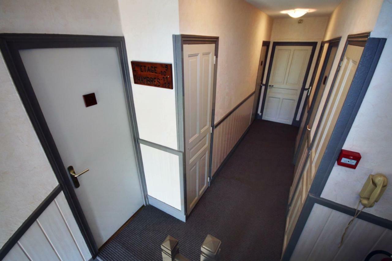 Hotel Les Messageries Saint-Flour  Esterno foto