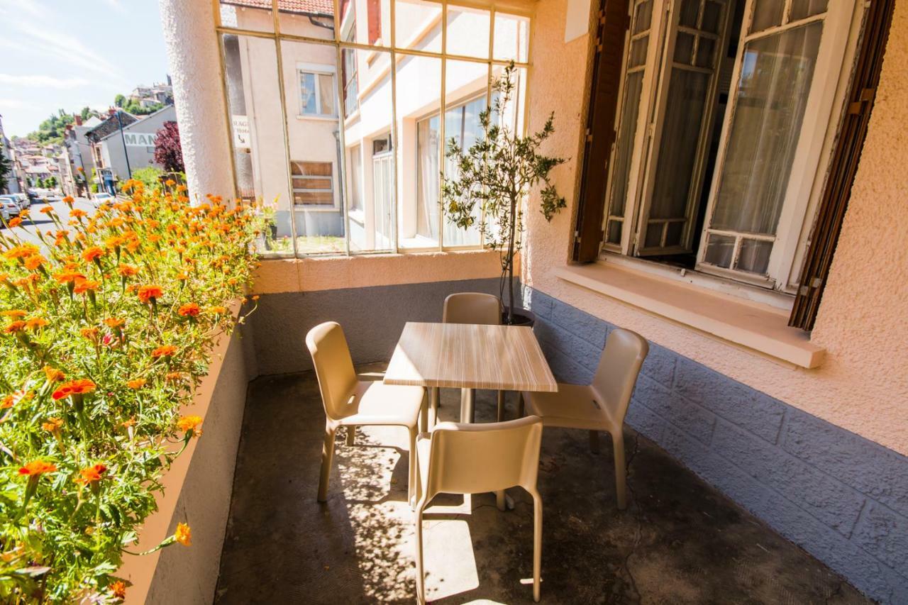 Hotel Les Messageries Saint-Flour  Esterno foto